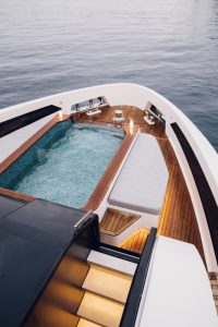 Sirena 88, Cannes, France